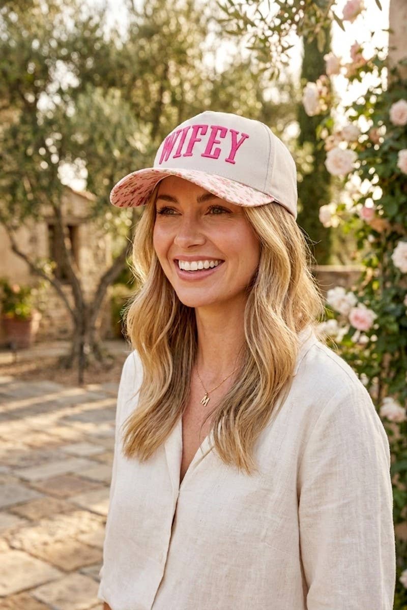 Zenana Happy Wife, Happy Life Two Tone Snapback Hat: FLORAL / OS