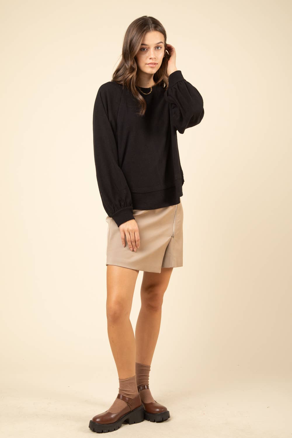 Casual Oversized Cutout Knit Top: CREAM