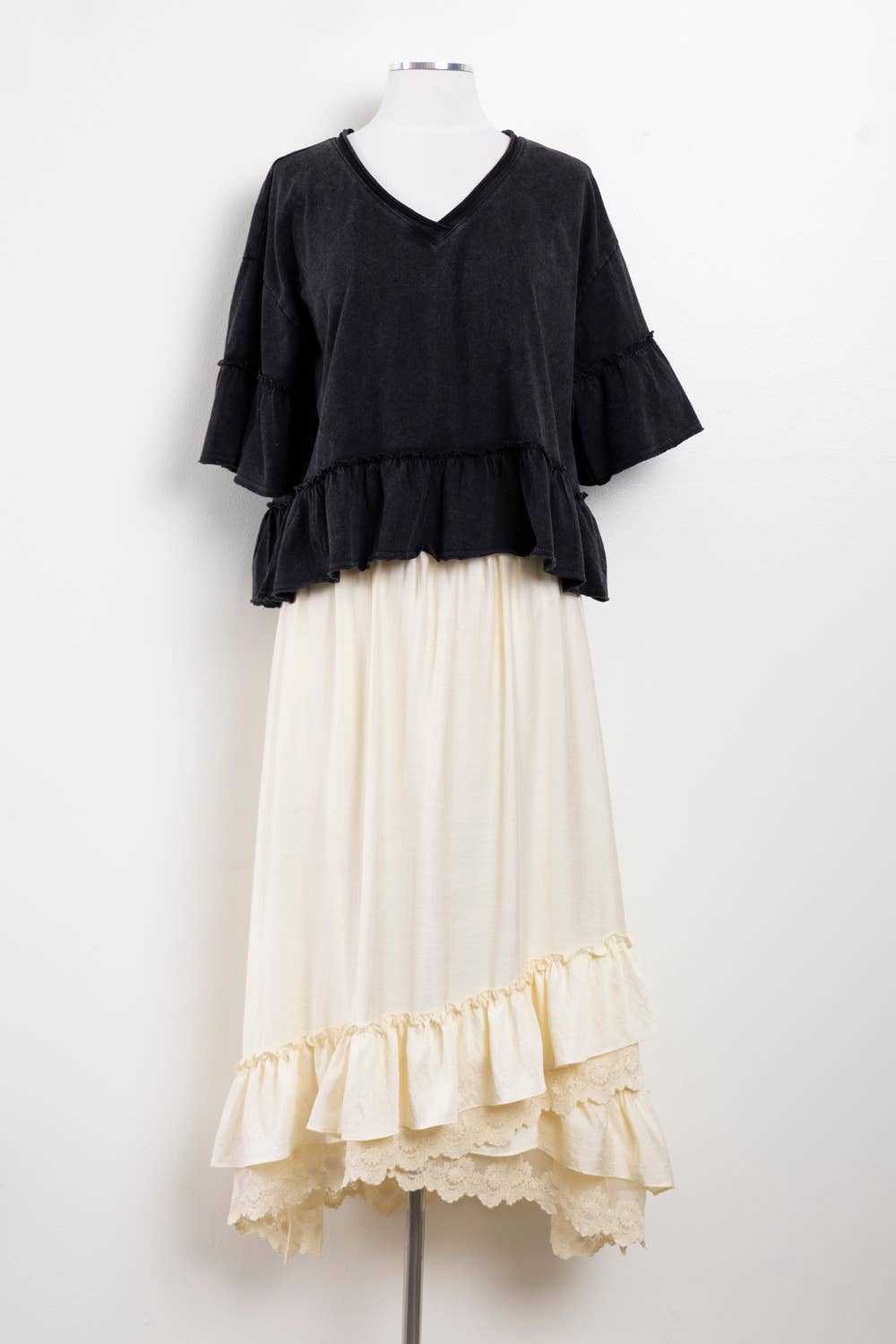 Ruffle Hem Lace Trim Midi Skirt: NATURAL / S-M-L/