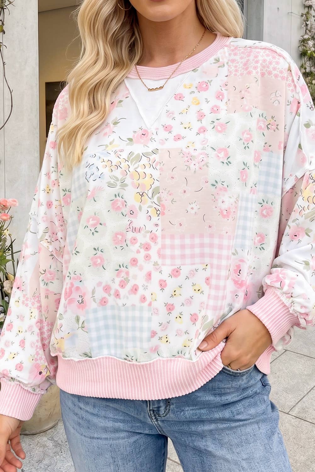 Twisted Ribbed Trim Floral Patchwork Sweatshirt Pink