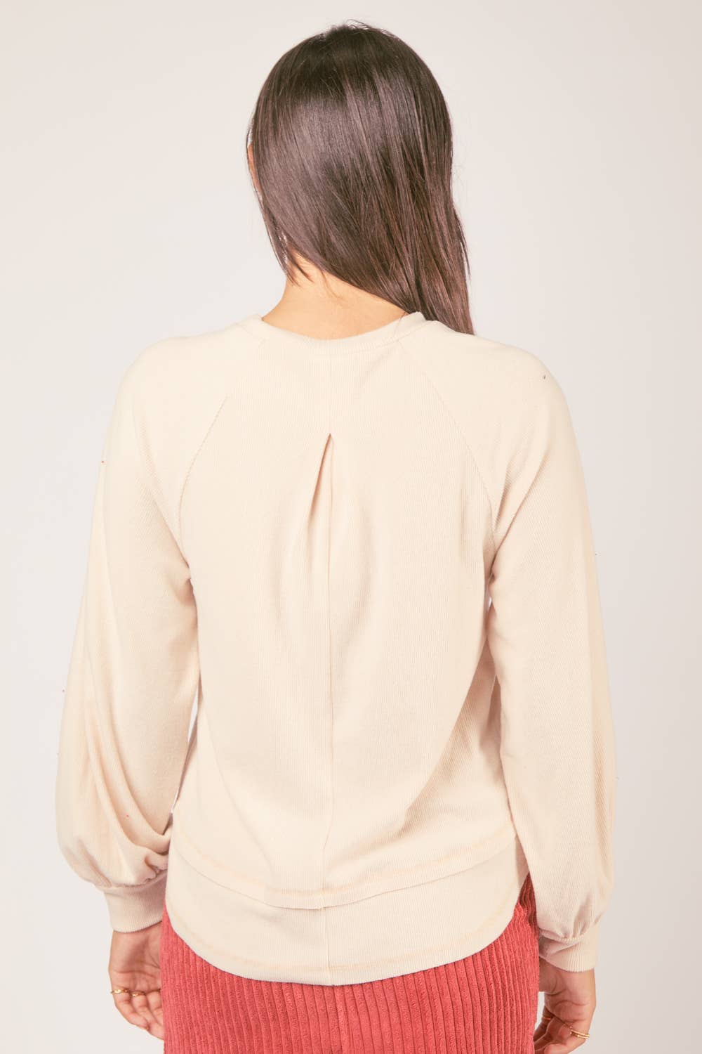 Casual Oversized Cutout Knit Top: CREAM
